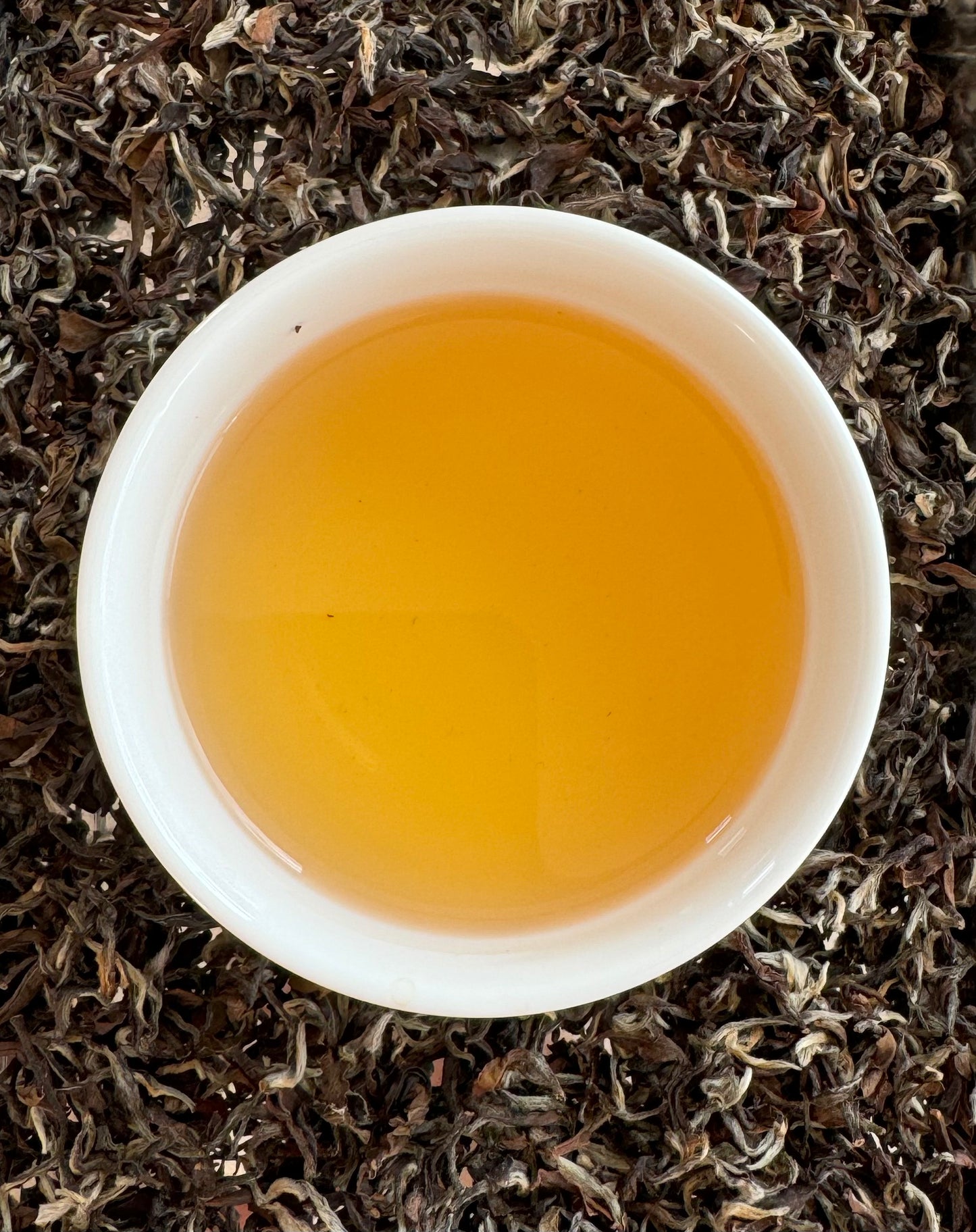 Tè Oolong Autumn Harvest Oriental Beauty – Una sinfonia di cinque colori