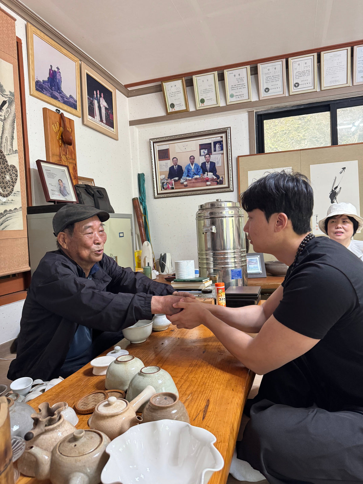 Korean Culture and Art of Sharing through green tea