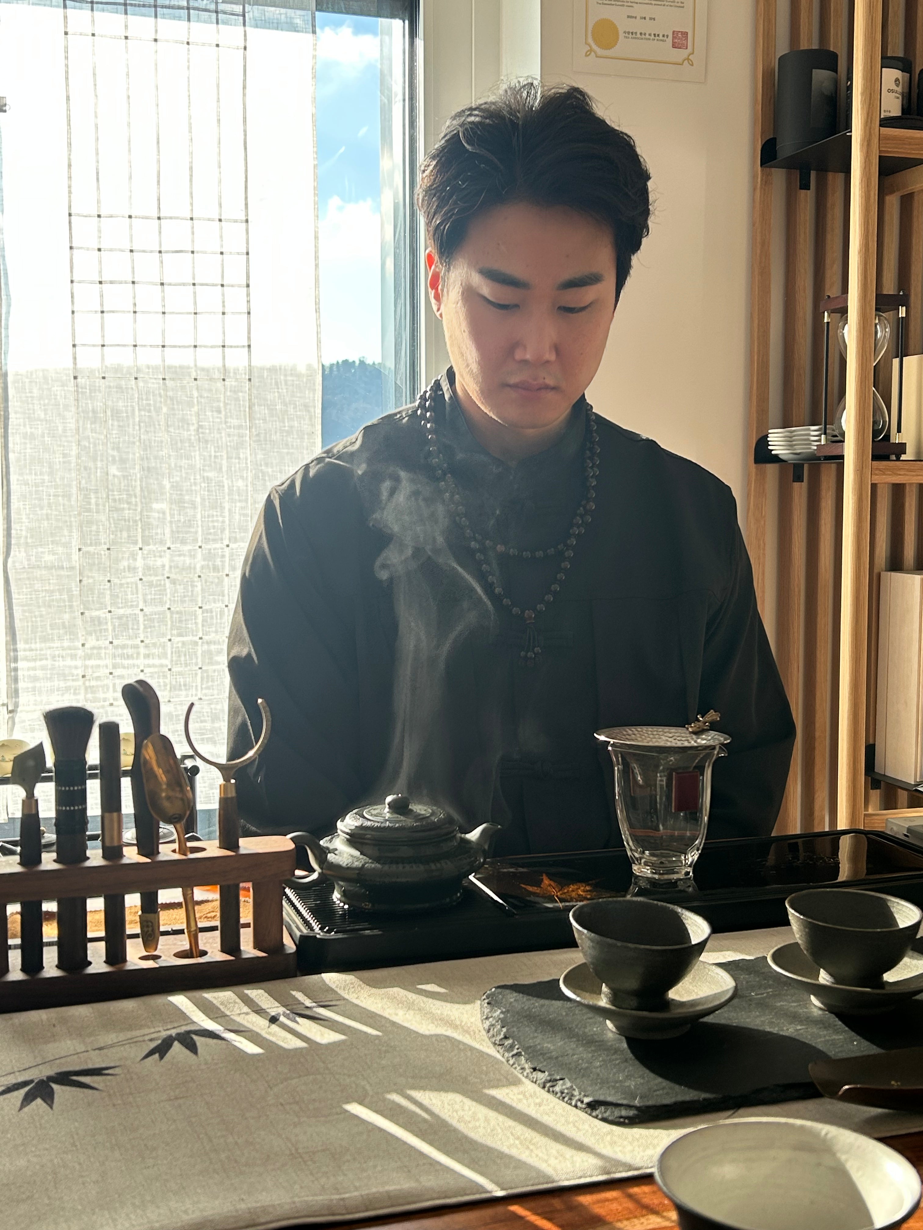 Discover the Transformative Power of Tea: Personalized Wellness Journeys with Tea Omakase