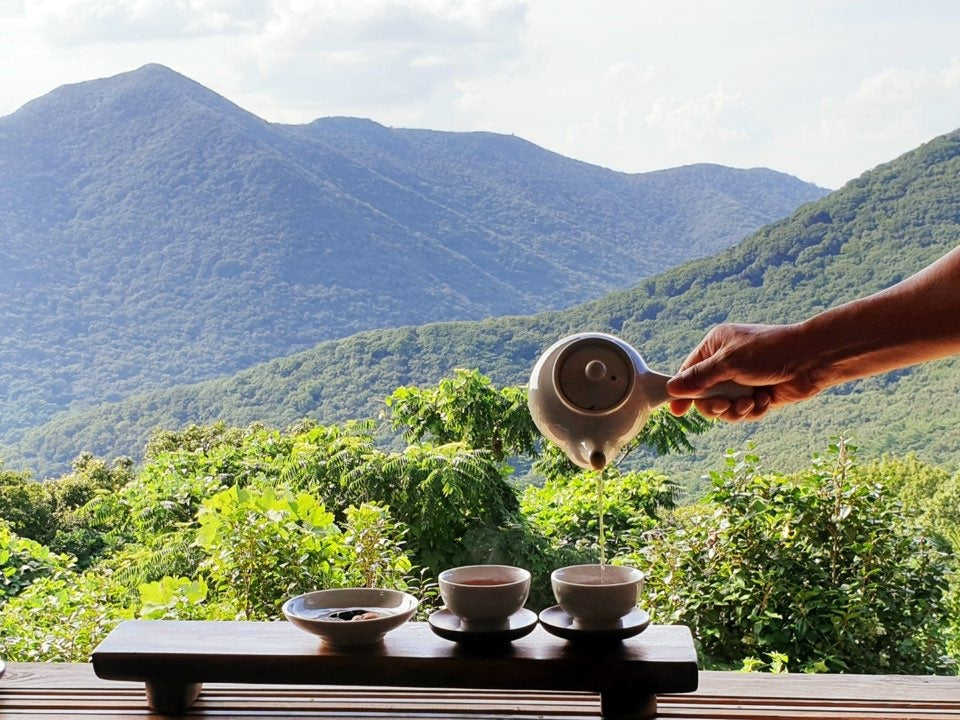 Embrace Cultural Refinement and Discover Mindfulness with the Korean Tea Ceremony at DADO Tea Lab: Opening Event on September 27