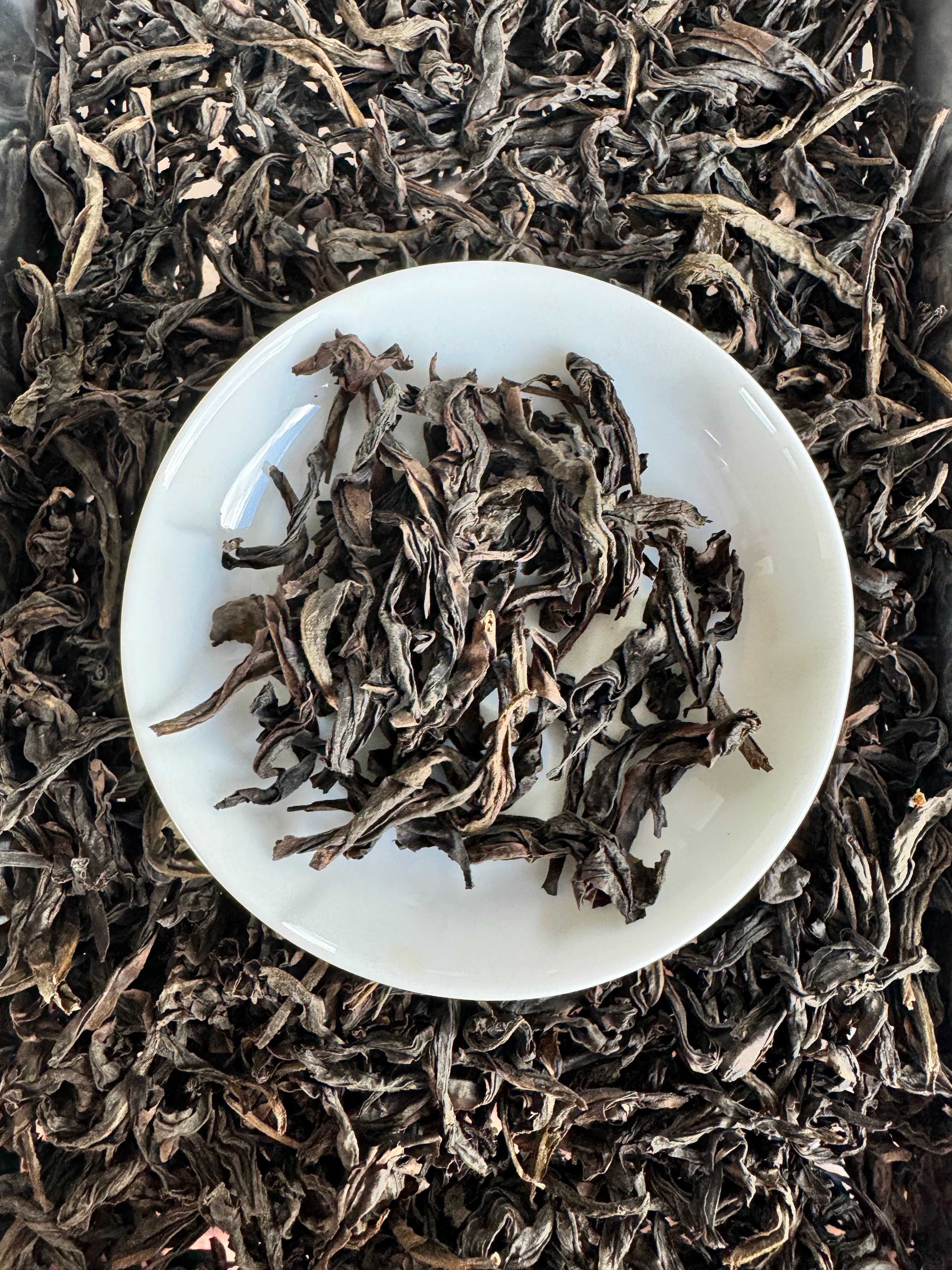 Wuyi Mountain Da Hong Pao – The Legendary Rock Oolong Tea by Baiyansong Cha