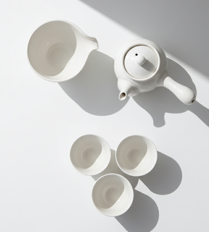 Korean Baekja Tea Set – A Surface Where Time and Nature Slowly Appear (White 3-Person 다기세트)