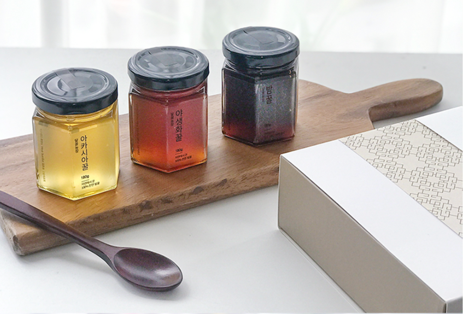 Premium Natural Honey Gift Set 3 types  | Acacia Honey 180g ,Wildflower Honey 180g, Chestnut Honey 180g