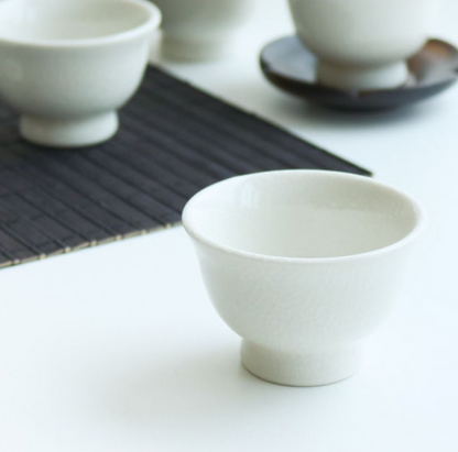 Korean Traditional Tea Cup Set – Handcrafted Ceramic Cups for Daily Ritual & Modern Tea Culture